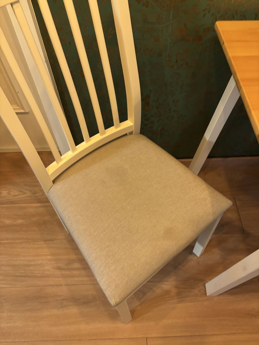 Ikea Set de table et chaises: Küchentisch mit 2 Stühlen von IKEA – D'occasion à Trimbach par fis_8vmq 2