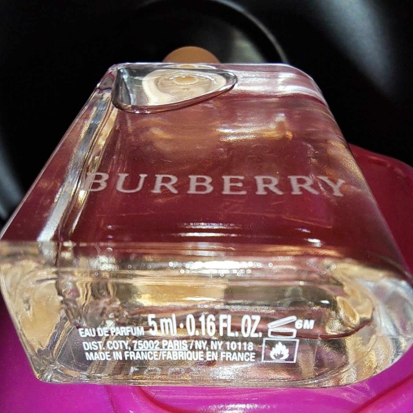 Burberry Profumi & Eau de Toilette: Burberry Eau de Parfum mini 5ml – Nuovo e nell'imballaggio originale da Wittenbach venduto da lorepar 1