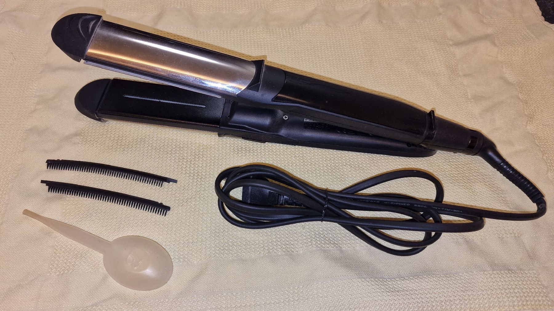 BaByliss Piastre & Arricciacapelli: Glätteisen Babyliss Steam Pure – Usato da Kehrsatz venduto da MyShoppy