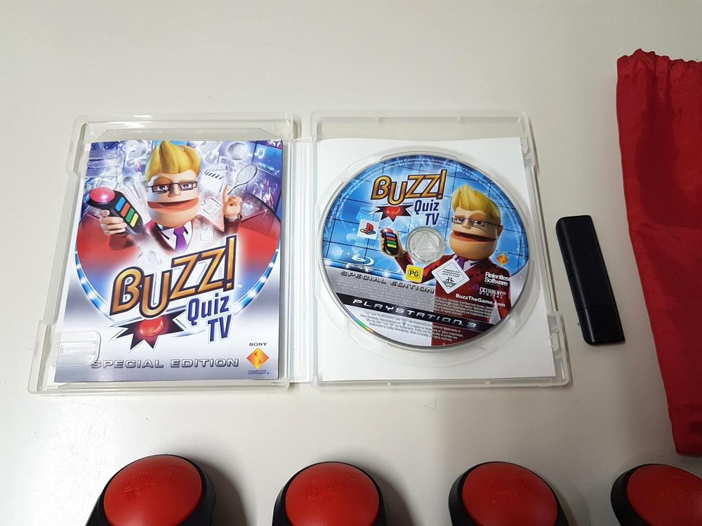 Buzz: Quiz TV + Buzzers, Jeux