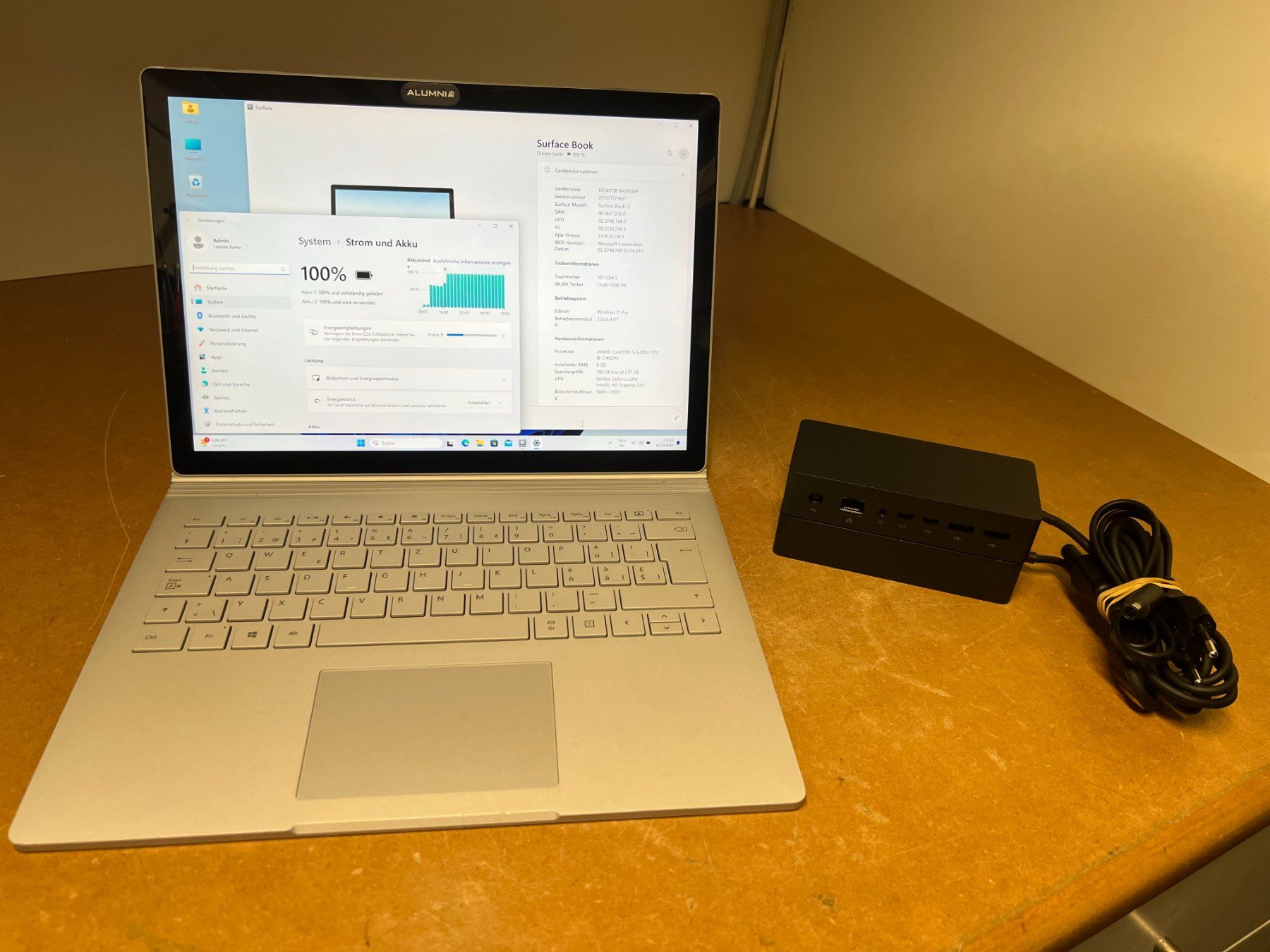 Microsoft Notebook: Microsoft Surface Book (Intel Core i5, 8GB RAM, 256GB) – Usato da Zürich venduto da muha