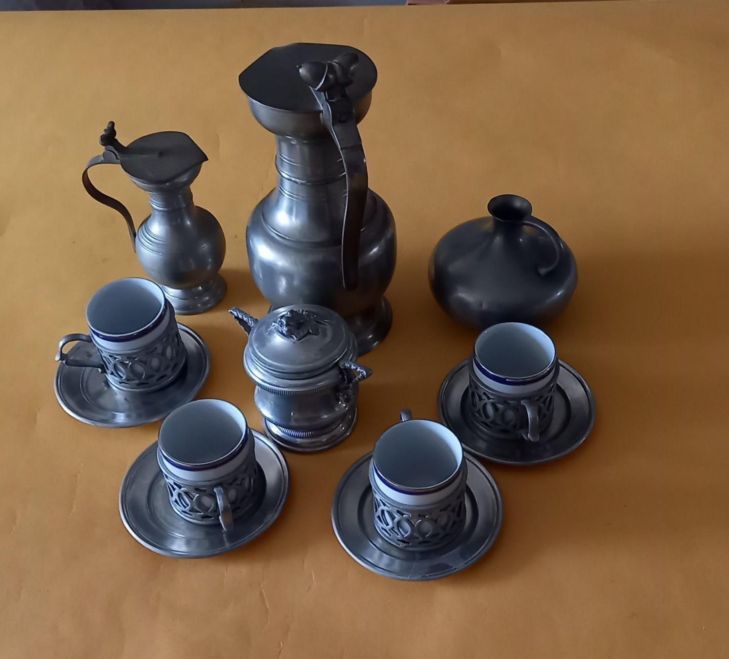Set di piatti: Zinn kaffe  tee Set – Nuovo e nell'imballaggio originale da Greifensee venduto da YMCA1943 2