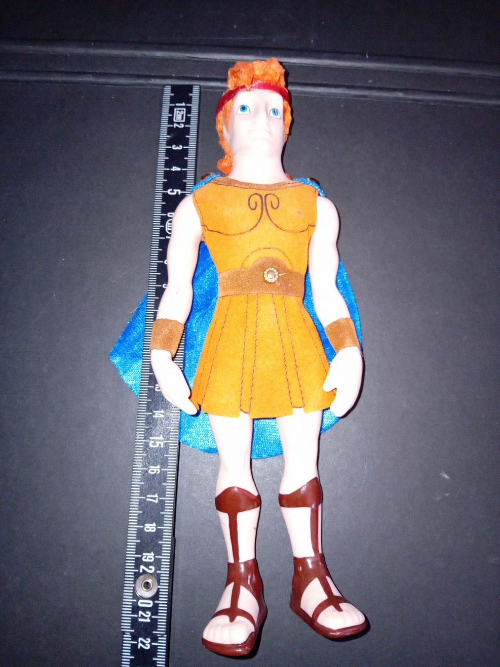 Disney Statuette: Porzellan puppe Hercules – Usato da Biasca venduto da Old_6blh 4