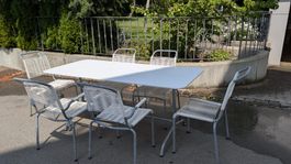 Embru Gartenset: 6 Altorfer-Stühle und Haefeli-Gartentisch