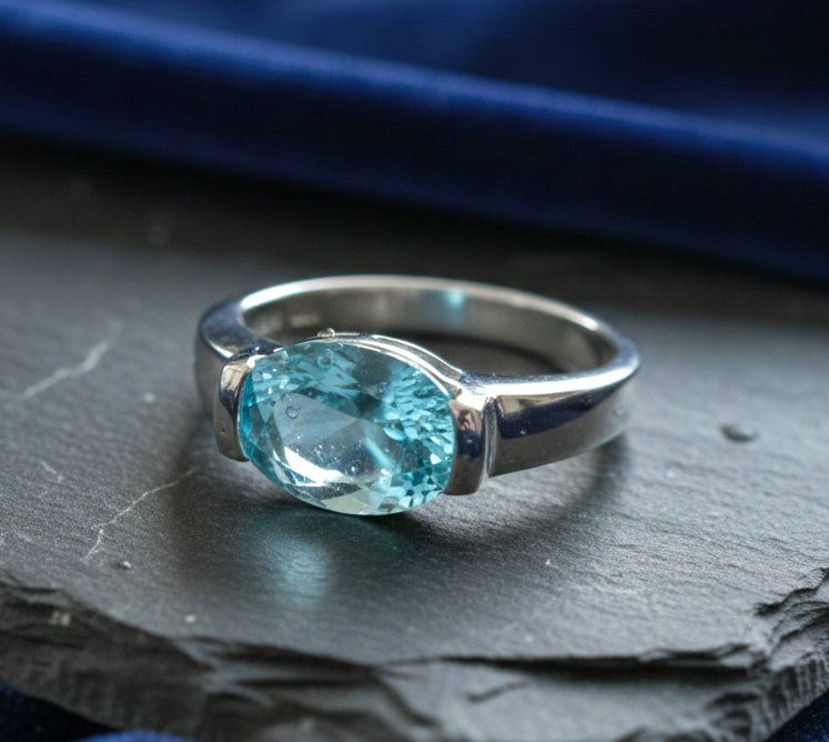 Anelli: Edler Silberring 925 mit Aquamarin - NEU – Nuovo e nell'imballaggio originale da Uetikon am See venduto da Coralreef