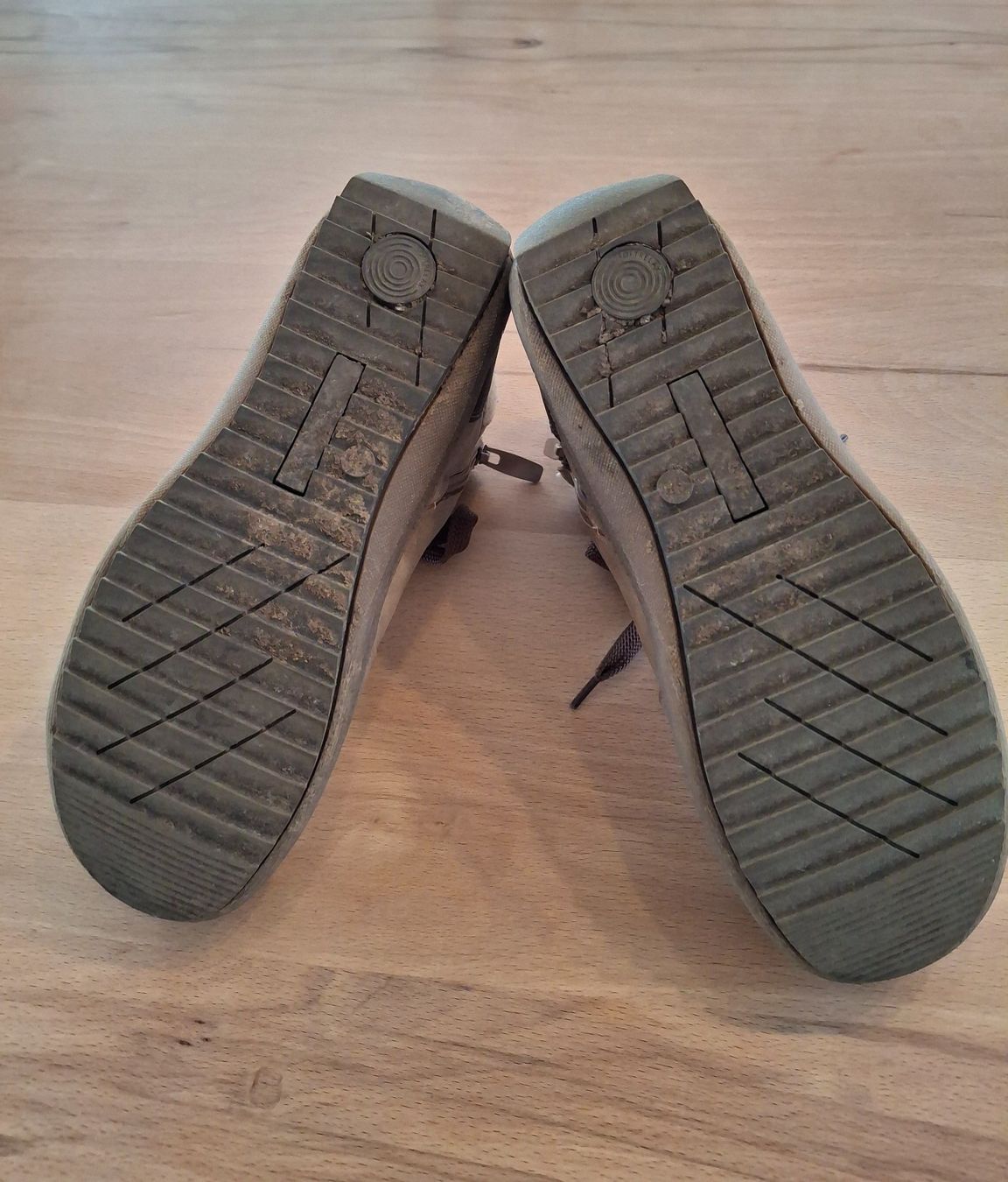 Scarpe da donna: Winterschuhe Damen, Gr. 38 – Usato da Bilten venduto da pelanov 6
