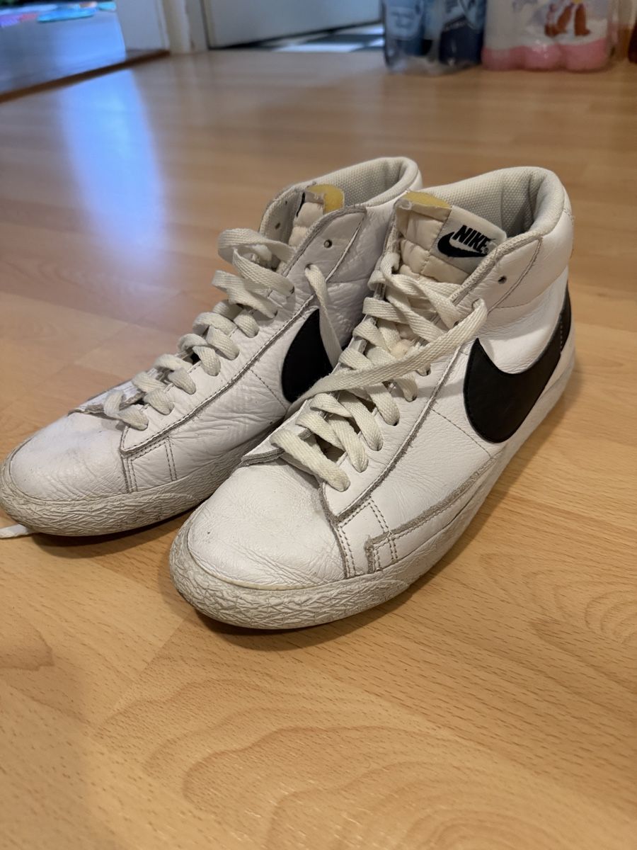 Nike Scarpe da uomo: Nike Schuhe Grosse 43 – Usato da Thun venduto da Jt_ON 2