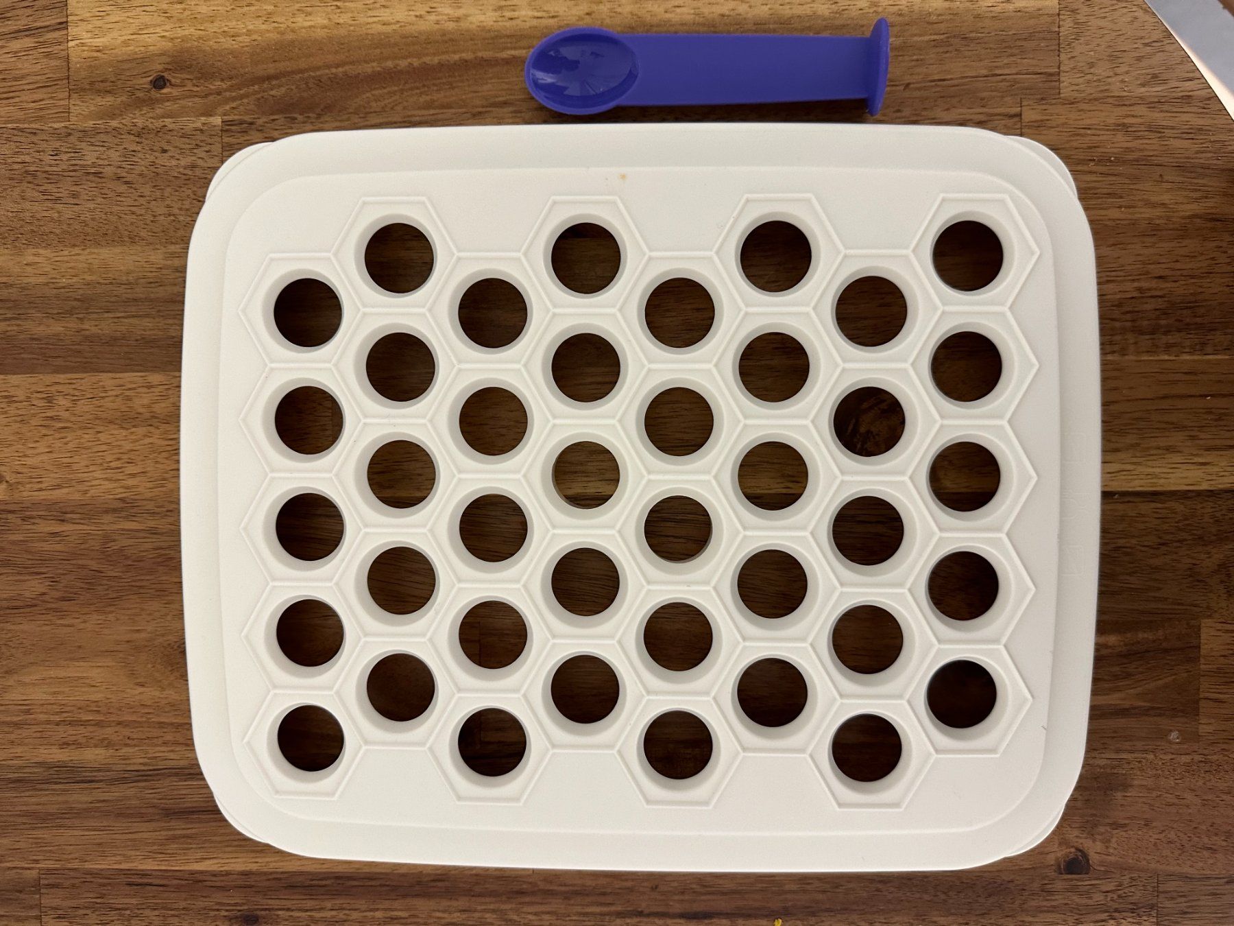 Tupperware Elettrodomestici da cucina: Teigtaschenformer Mit Löffel Von Tupperware – Usato da Basel venduto da kru_v8nz