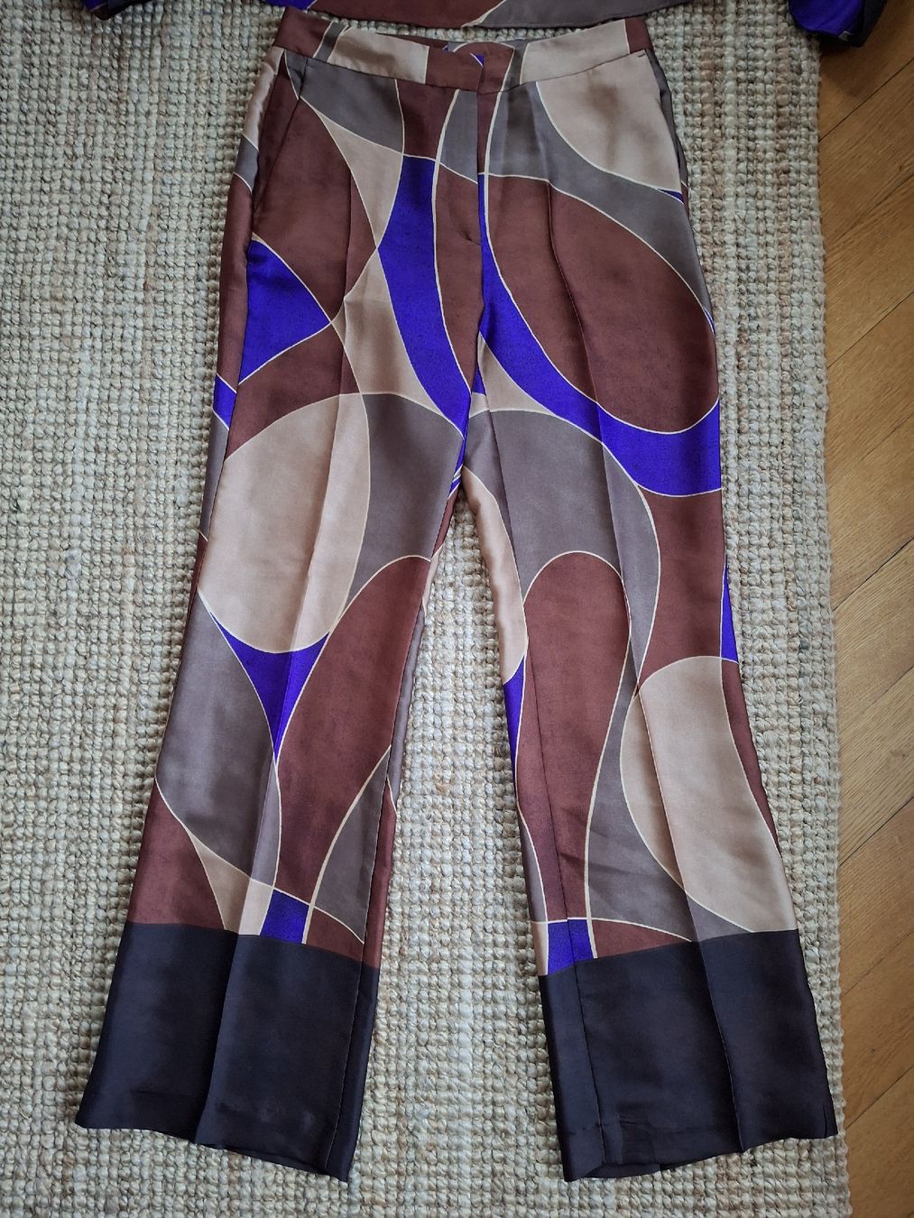 Zara Completi & Tailleur: Ensemble Zara M brun, doré et violet NEUF – Nuovo e nell'imballaggio originale da Lausanne venduto da Cognitia 1