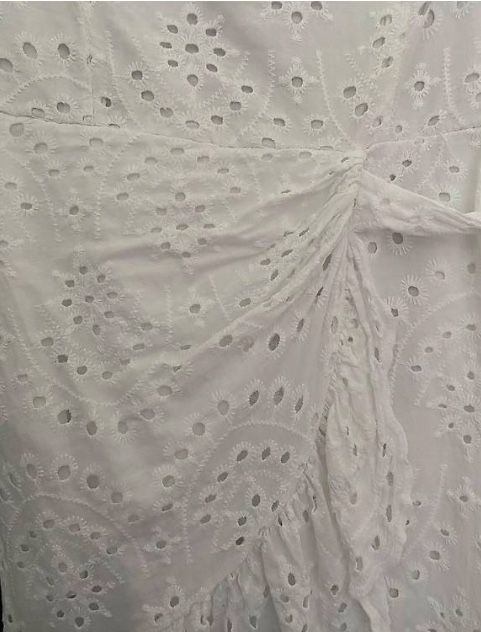 Vestiti: Weisses Sommerkleid mit Schleife – Nuovo (secondo la descrizione) da Embrach venduto da ale_v5qn 1