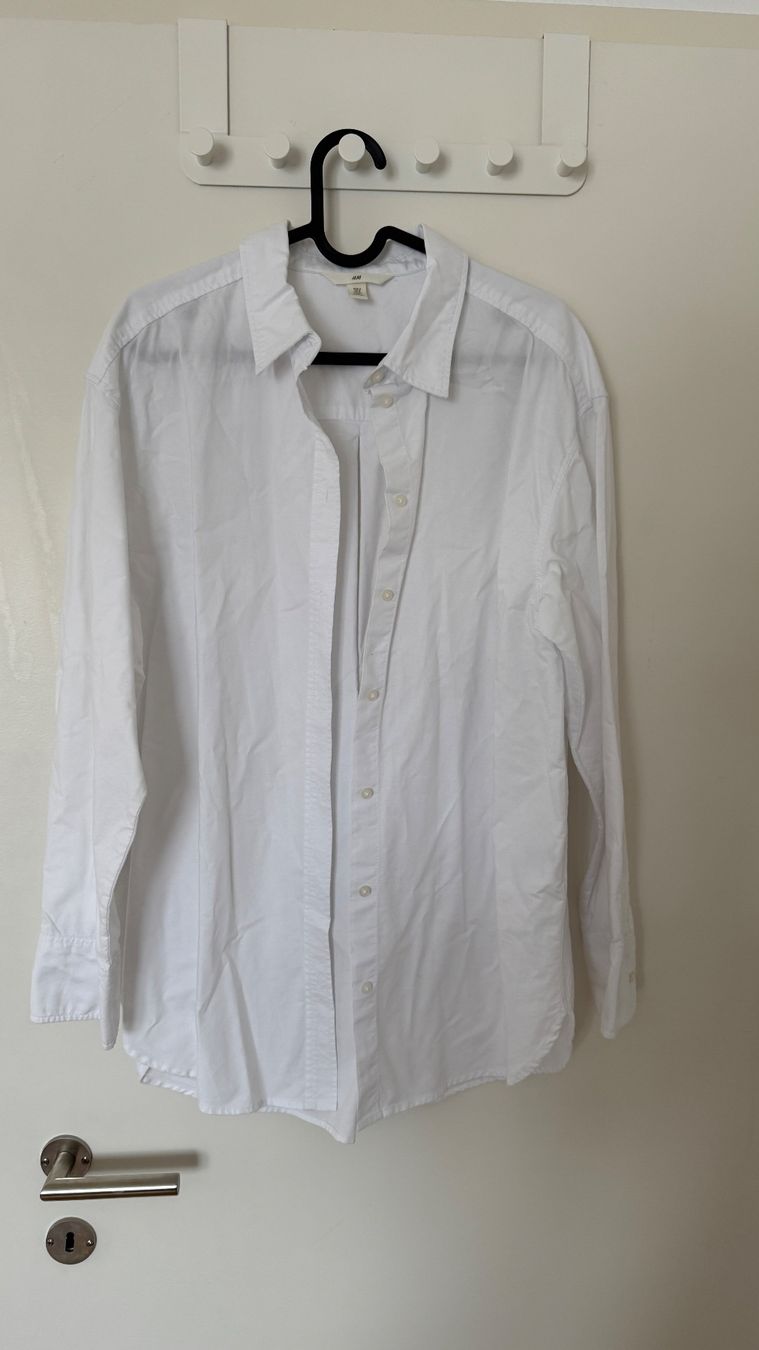 H&M Blusen: Lockeres langes H&M Hemd, Weiss, Gr. S – Gebraucht aus Luzern von Ecila007