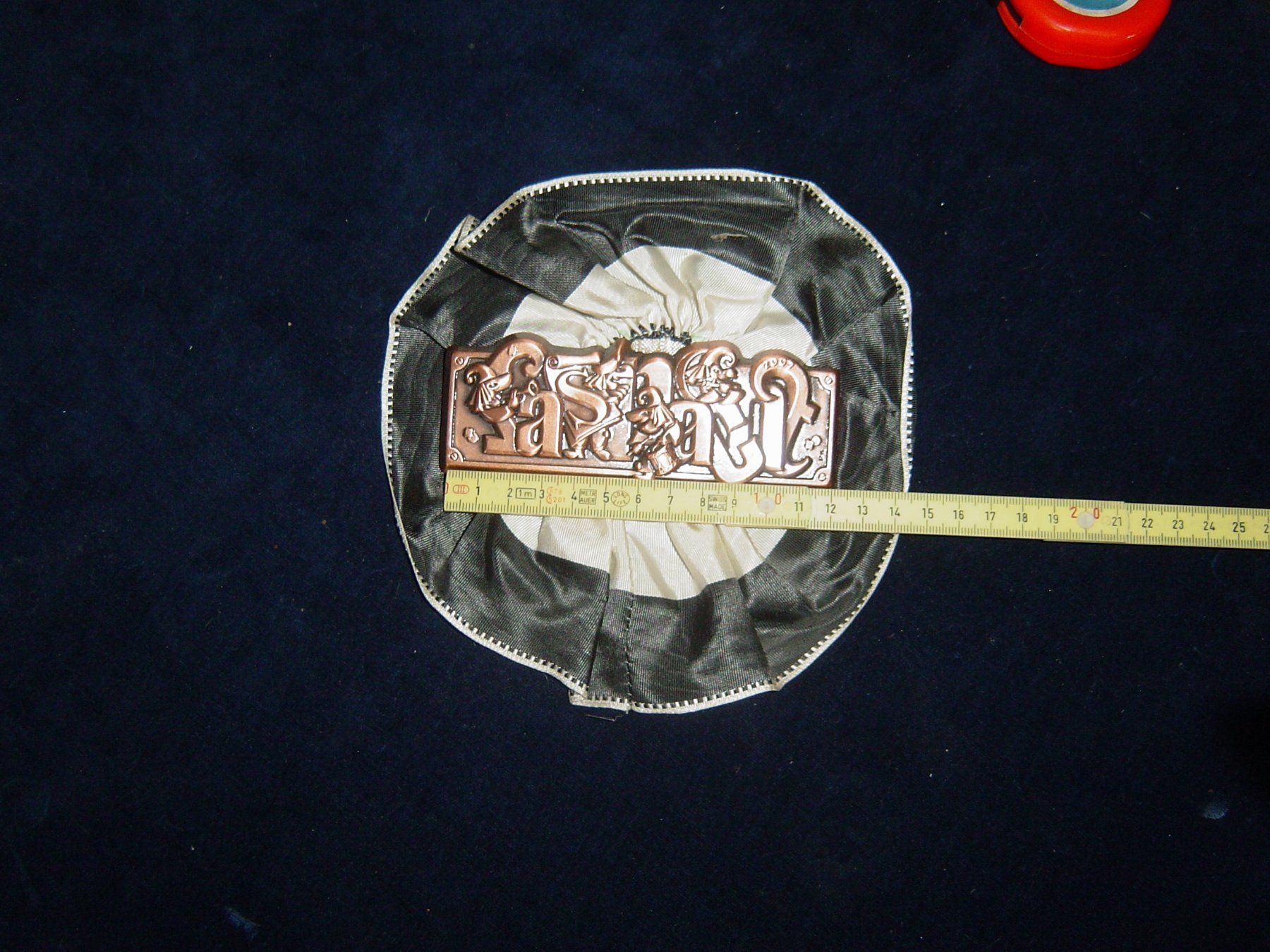 Medaglie: Basler Zugsplakette Kufer 2007 mit Rosette & Platte – Usato da Binningen venduto da chat01 3