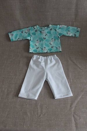 Puppenpyjama Gr. 40-45cm Motiv Lemuren im Oberteil