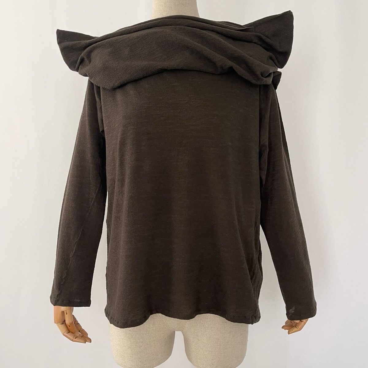 Maglioni & Felpe: OLMAR AND MIRTA Archive Sweater  – Usato da Emmen venduto da Avviivva_Com2023 1
