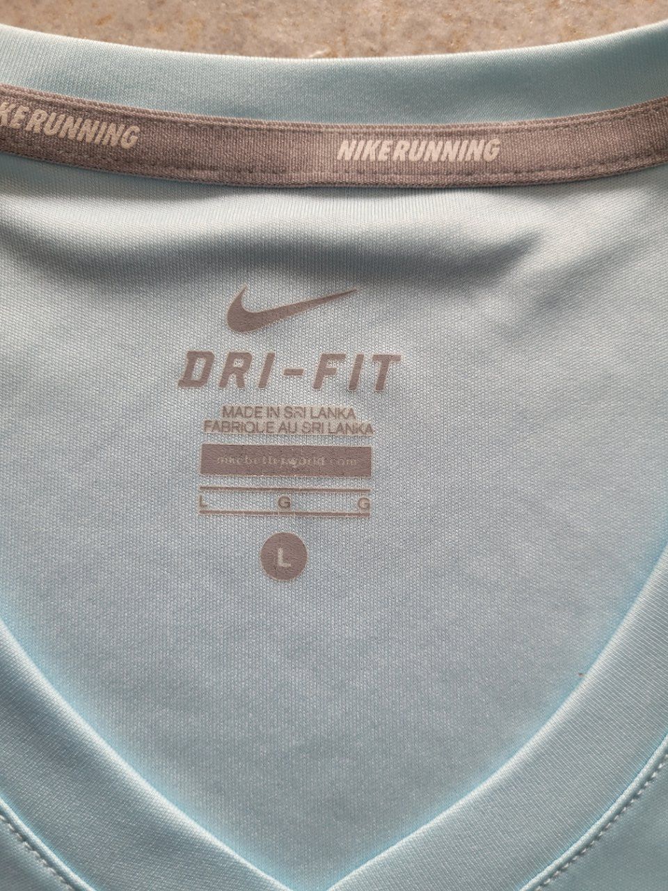 Nike T-shirts: Nike Running T-Shirt Gr. L – D'occasion à Maur par Edsch 1