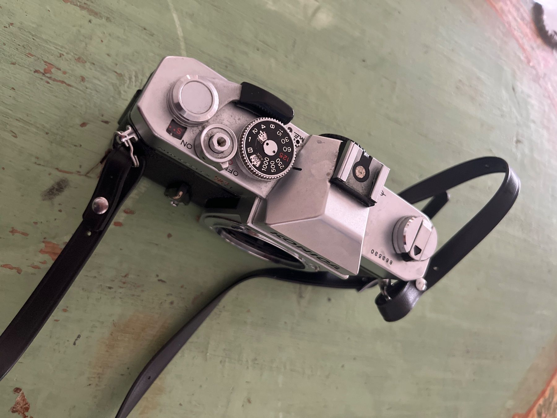 Konica Kamera: Konica Autoreflex T3 Vintage camera – Defekt aus Chiasso von AzenYa 1