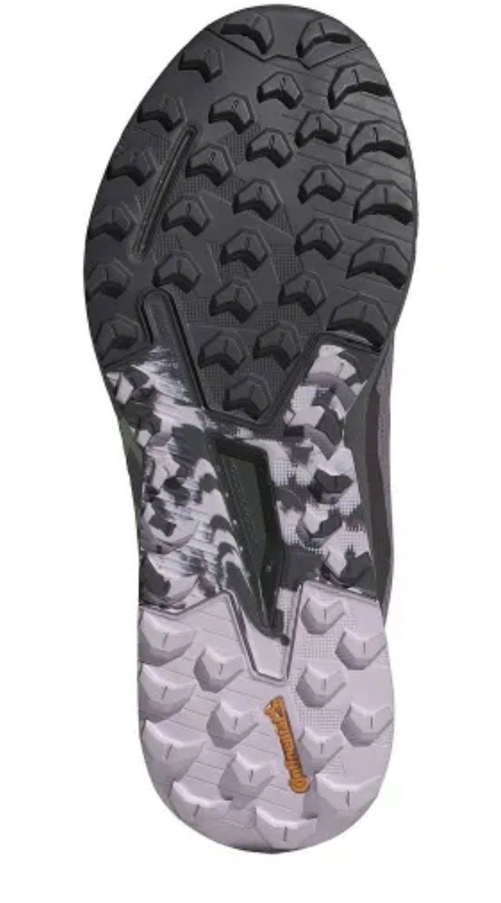 Adidas Herrenschuhe: Adidas Terrex – Neu und originalverpackt aus Amriswil von newschweiz 2