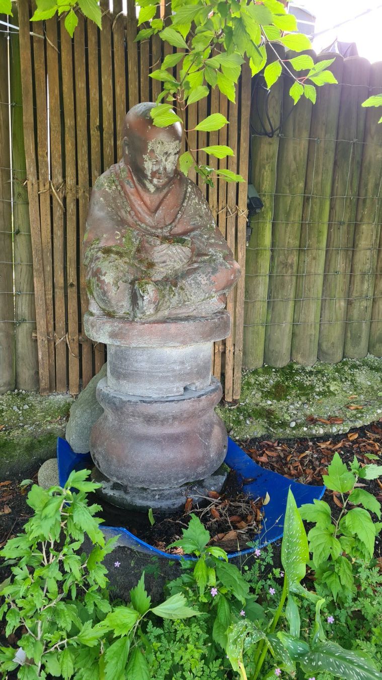 Sculture & Statue: Grosse Buddha – Usato da Au SG venduto da fiat27