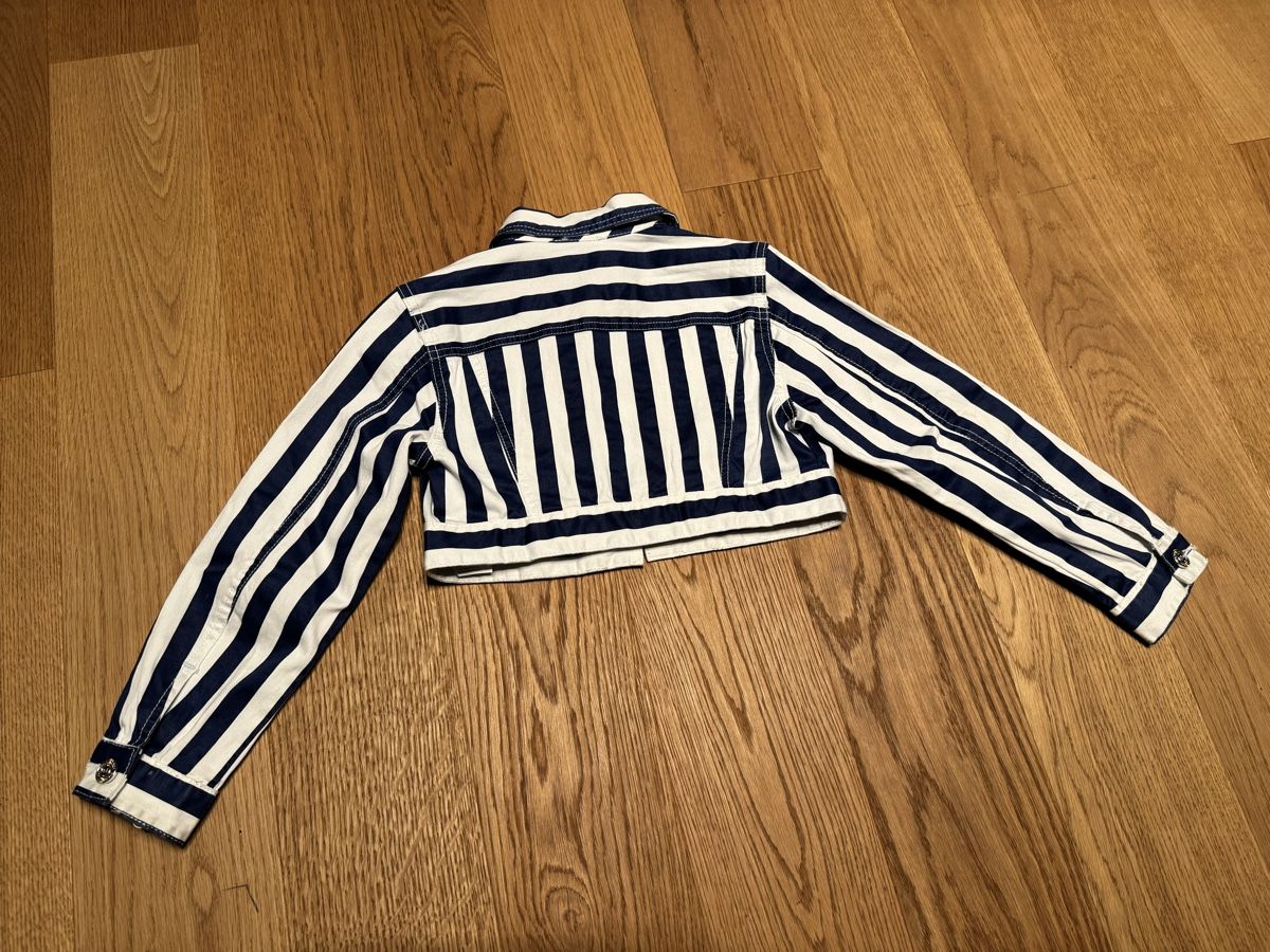Monnalisa Giacche & Cappotti: Monnalisa Jacke Gr. 128 – Usato da Genthod venduto da Tidus04 1