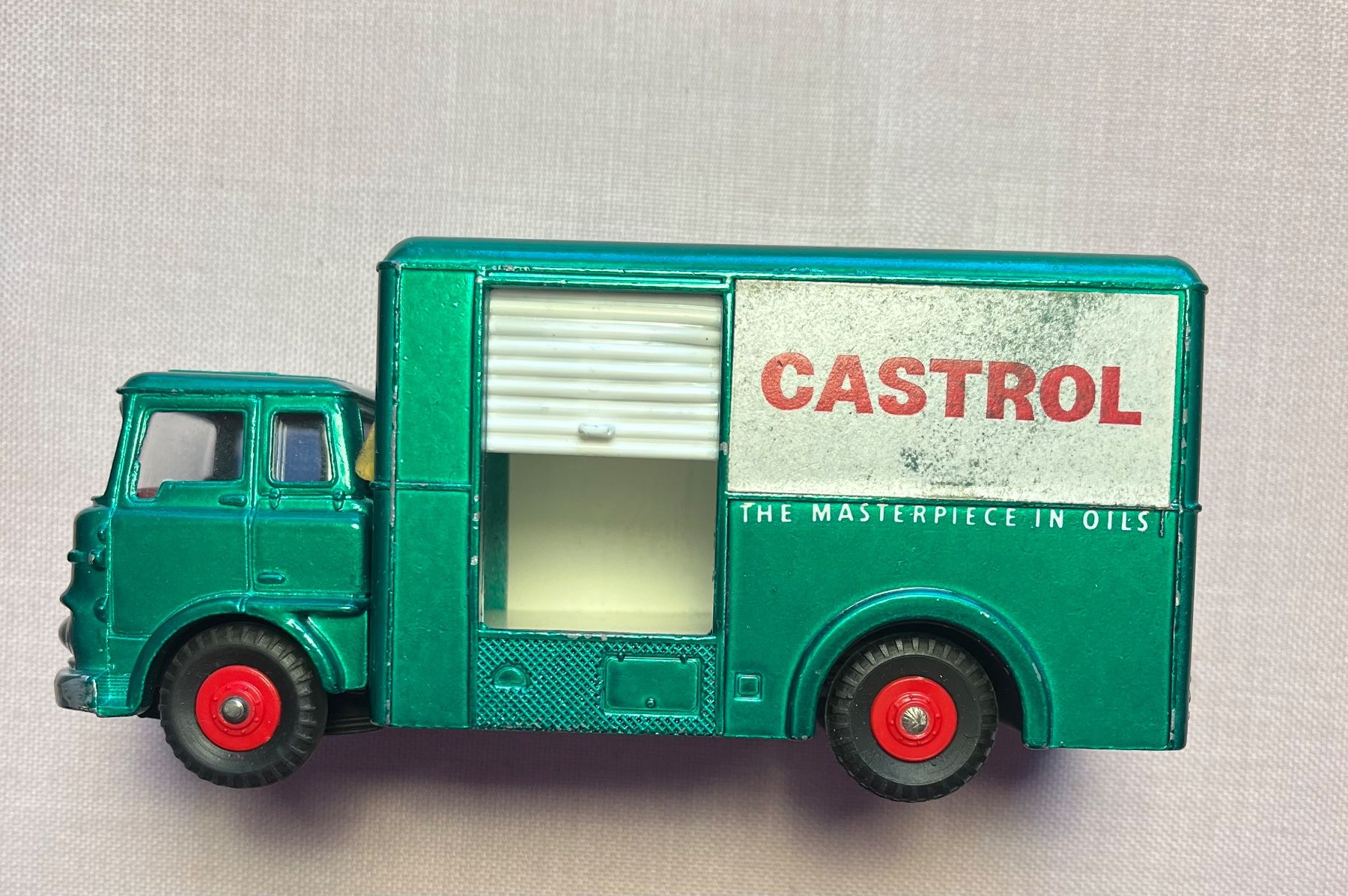 Dinky Toys Modellini d'auto: Dinky Toys Bedford T.K. Box Van 450 – Usato da Roggwil TG venduto da Jolivon63 1