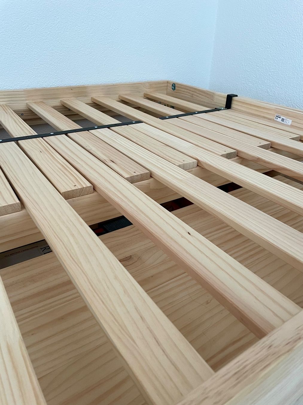 GLAMBERGET Bettgestell ausziehbar, Kiefer Ikea (Neu (gemäss Beschreibung)) in Trübbach für CHF 225 – nur Abholung auf Ricardo kaufen