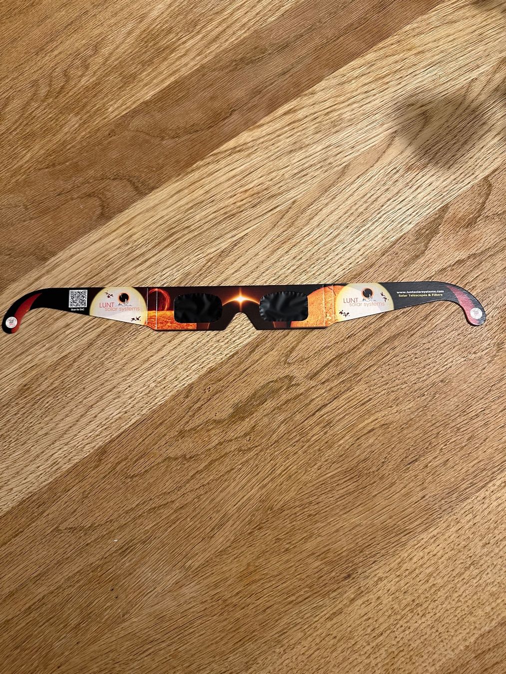Occhiali & Lenti: LUNT Solar Eclipse Glasses - ISO Tested – Nuovo e nell'imballaggio originale da Zurich venduto da igor_zurich 1