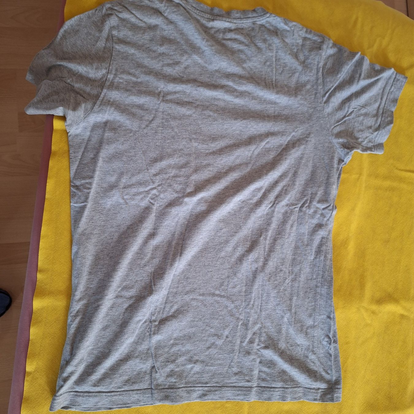 Adidas T-Shirts: Adidas T-Shirt Grau, Grösse M – Neu (gemäss Beschreibung) aus Hettenschwil von Schneuggi2 1