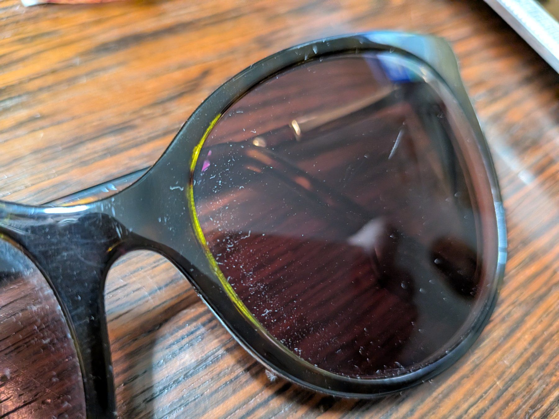 Burberry Occhiali & Lenti: Burberry Sonnenbrille – Usato da Emmen venduto da magelan 7