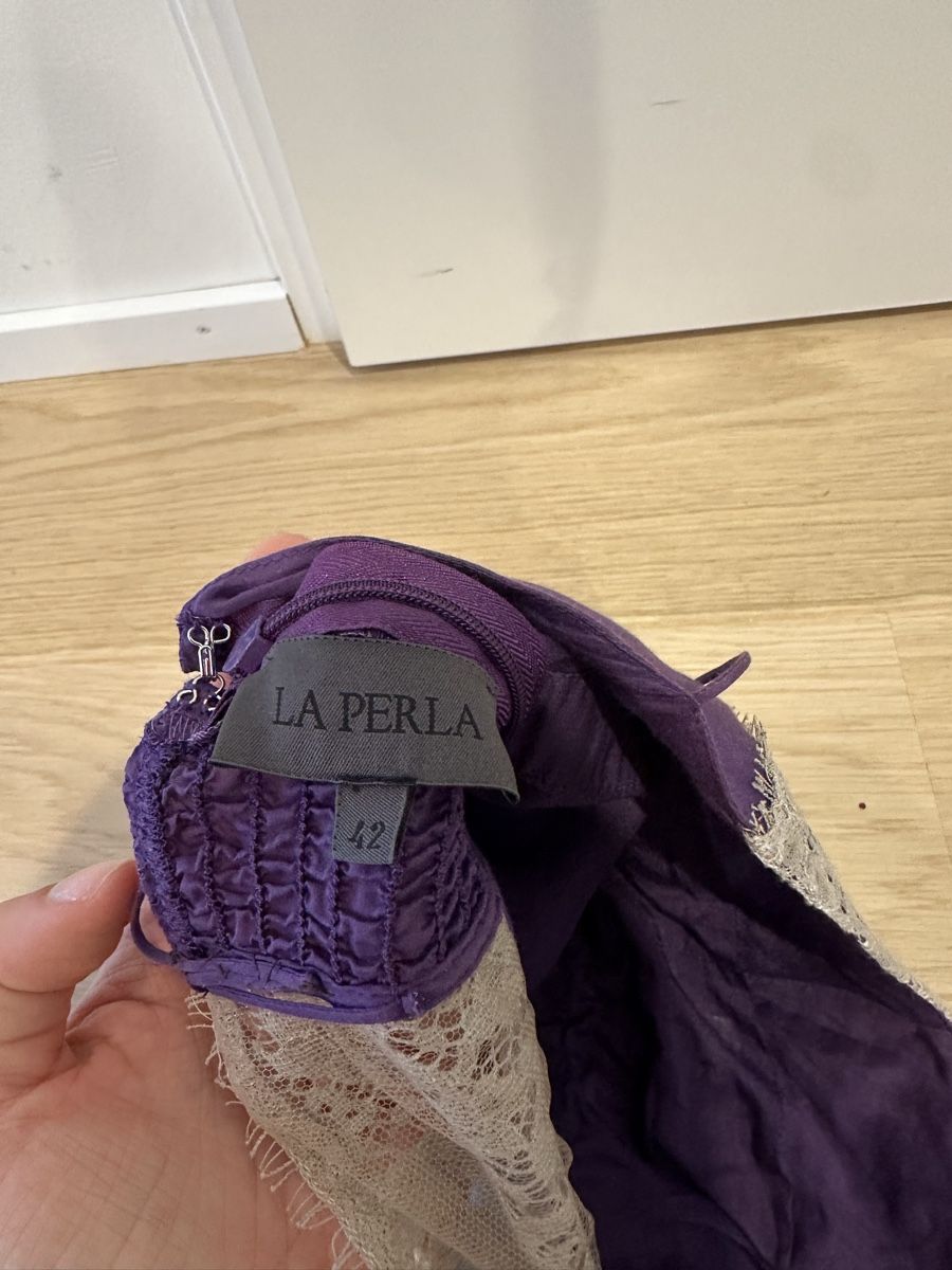 La Perla Tops: La Perla vintage cami top IT42 – D'occasion à St. Niklausen LU par lau_259n 3