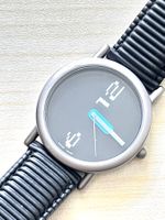 Kultige Uhr, Schweizer Design