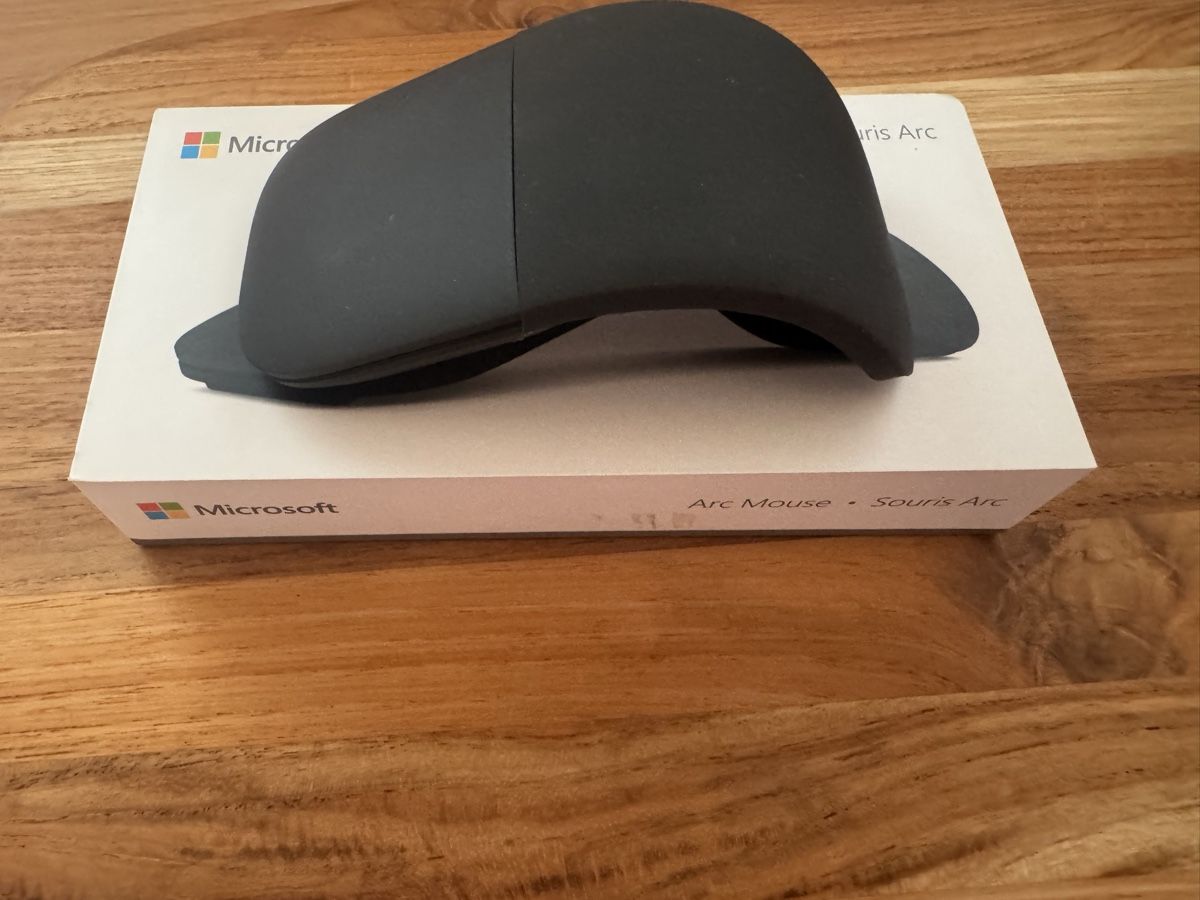 Microsoft Souris: Arc Mouse (Microsoft) – Neuf (Voir description) à Carouge GE par ant_h7rq
