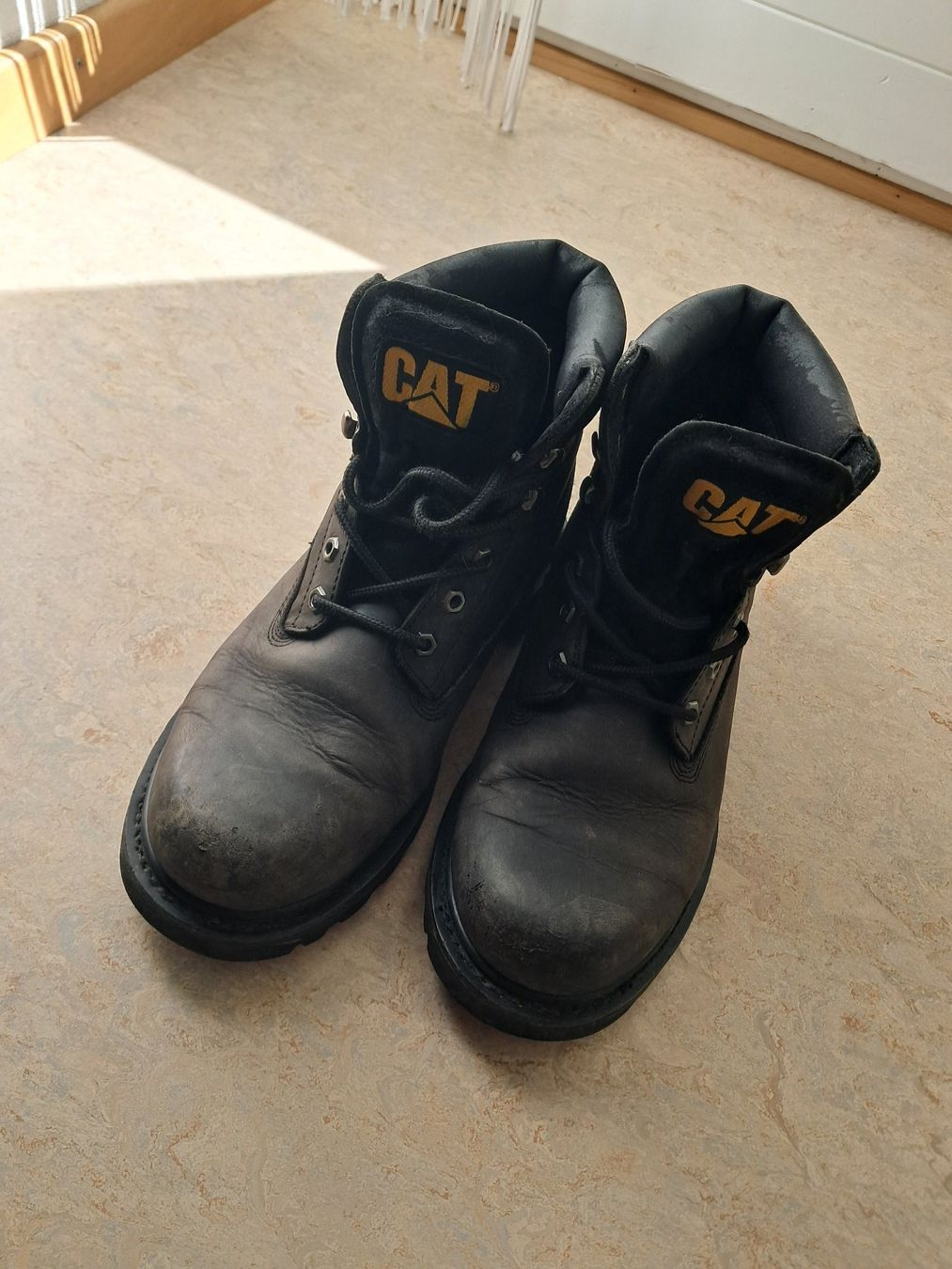 Caterpillar Herrenschuhe: Caterpillar Schuh Gr. 43 – Gebraucht aus Zürich von Oi_love_Oilas81 1