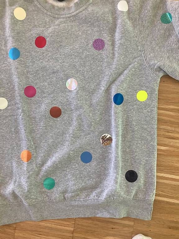 Maglioni & Felpe: Cooler Pullover mit bunten Punkten – Usato da Zürich venduto da rundeshaus1 2