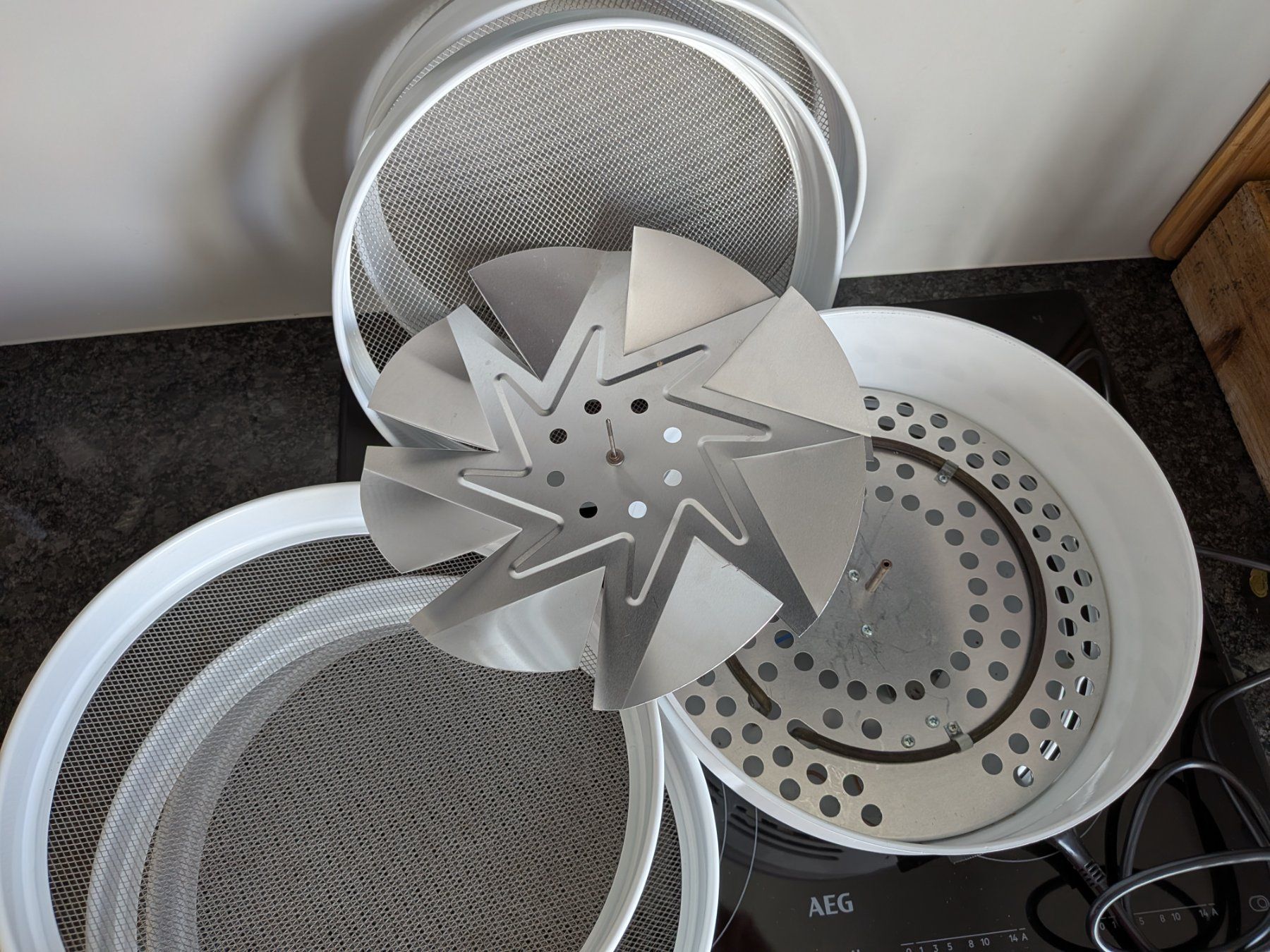 Sigg Elettrodomestici da cucina: Sigg Dörrex mit 5 Gittern – Usato da Emmen venduto da magelan 3