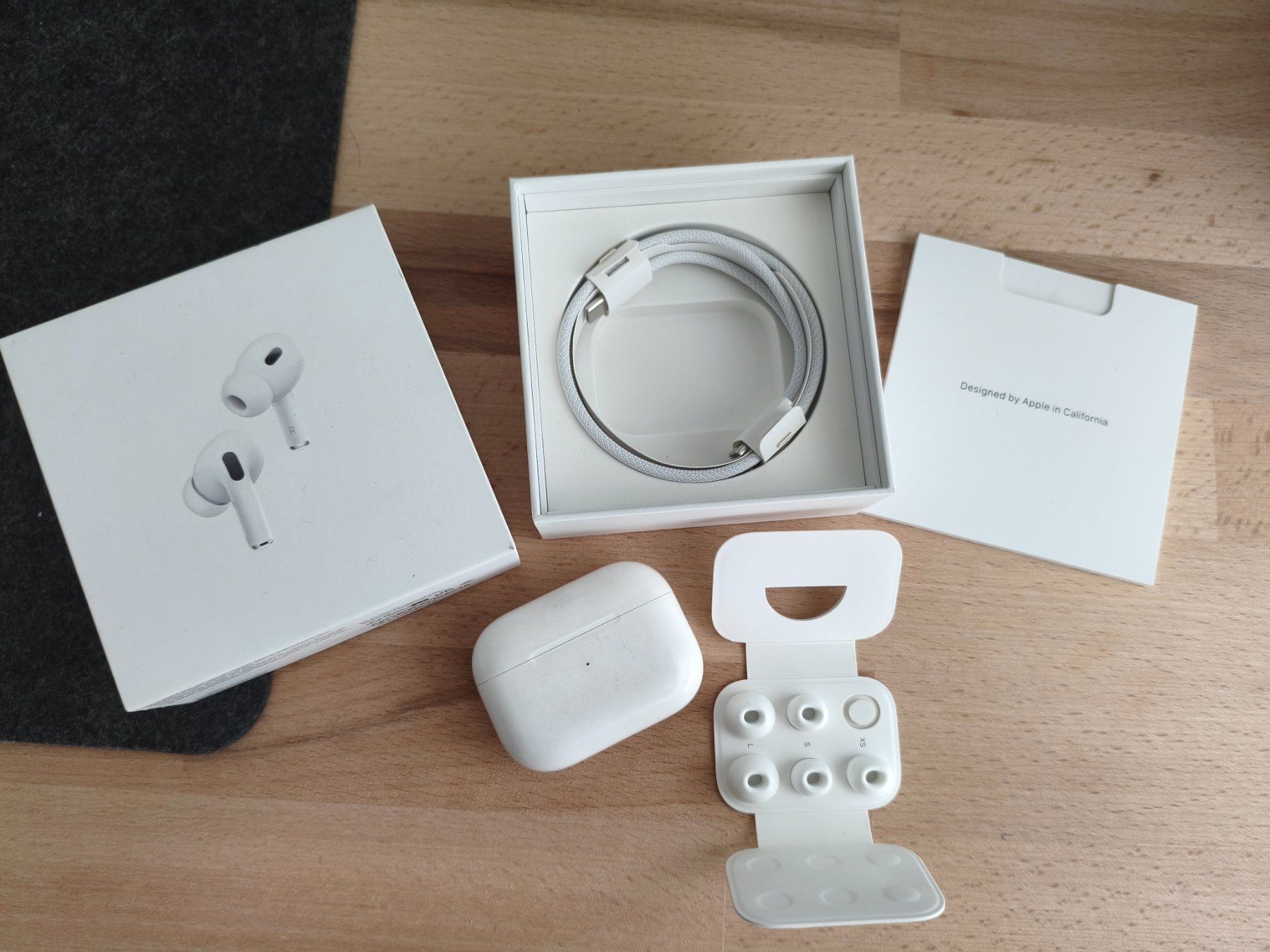 Apple Casques audio: Apple AirPods Pro 2nd Gen – D'occasion à Jonen par sunsun112