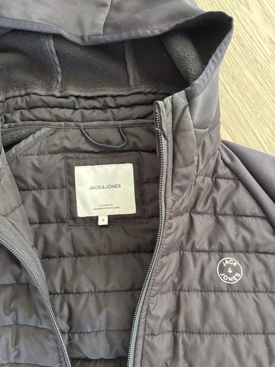 Jack & Jones Jacken & Mäntel: Softshell Übergangsjacke Jack Jones Jerbstjacke  – Gebraucht aus pratteln von v14_jx9q 1