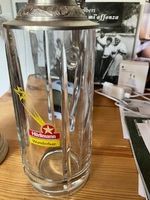 Hürlimann Bierkrug mit Zinndeckel Glas  Neu