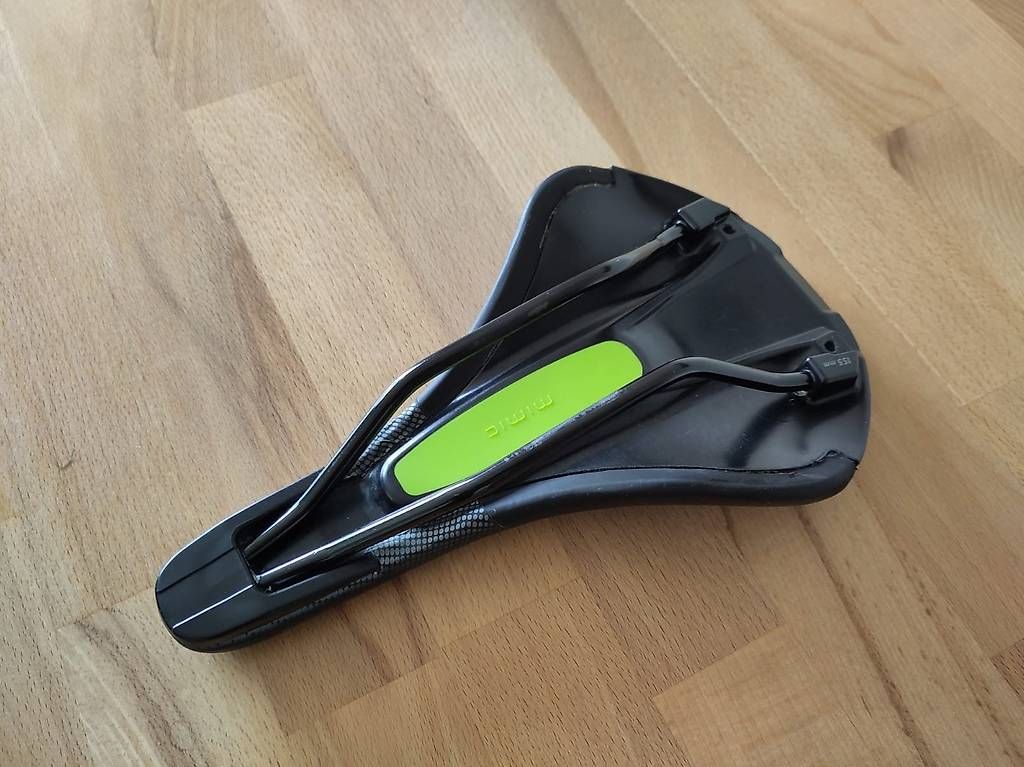 Ersatzteile: Velosattel Specialized MIMIC 155mm – Gebraucht aus Rapperswil SG von  2