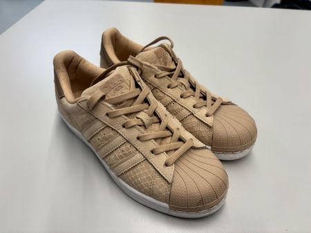 Adidas Sneaker