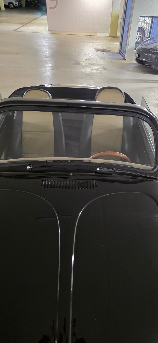VW Automobili: VW KÄFER SPEEDSTER CABRIOLET 1974 – Usato da Näfels venduto da 4youshop 4