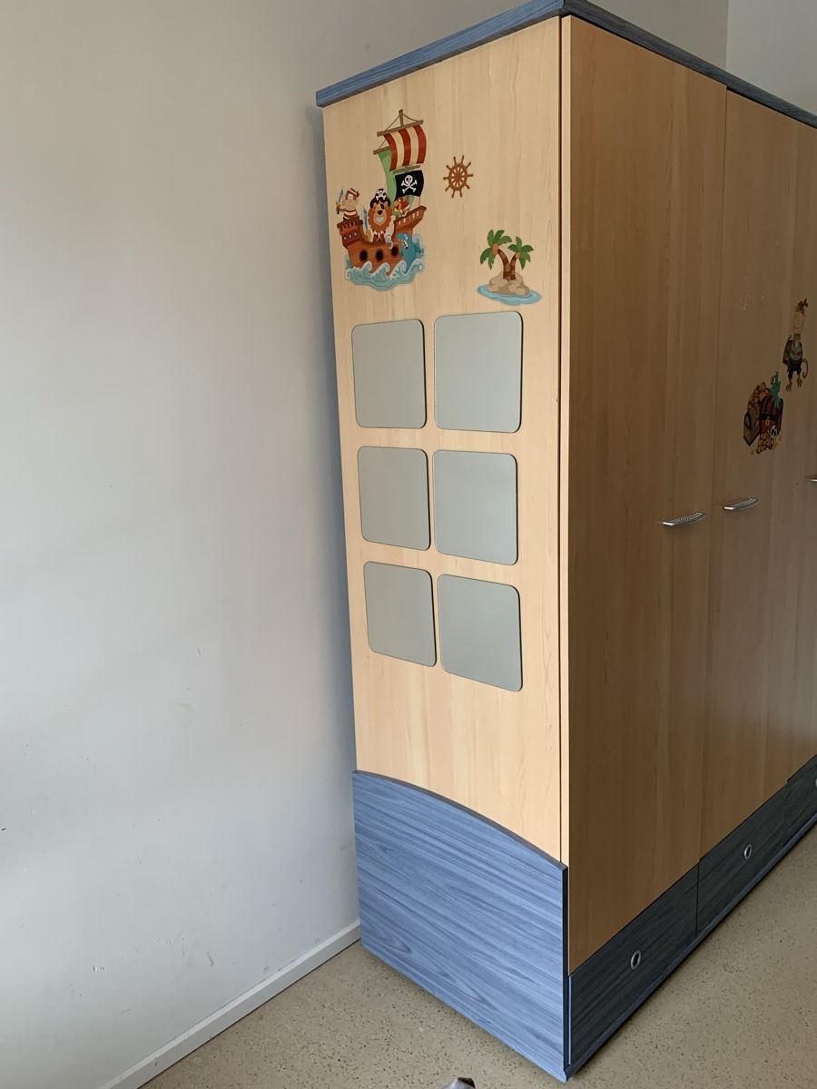 Schränke: Kinderschrank – Gebraucht aus Winterthur von cocisuff 1