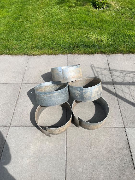 Produktbild von 4er Set Rasenkanten Kreis 30cm - Verzinkte Metall-Einfassung Für Beete & Wege