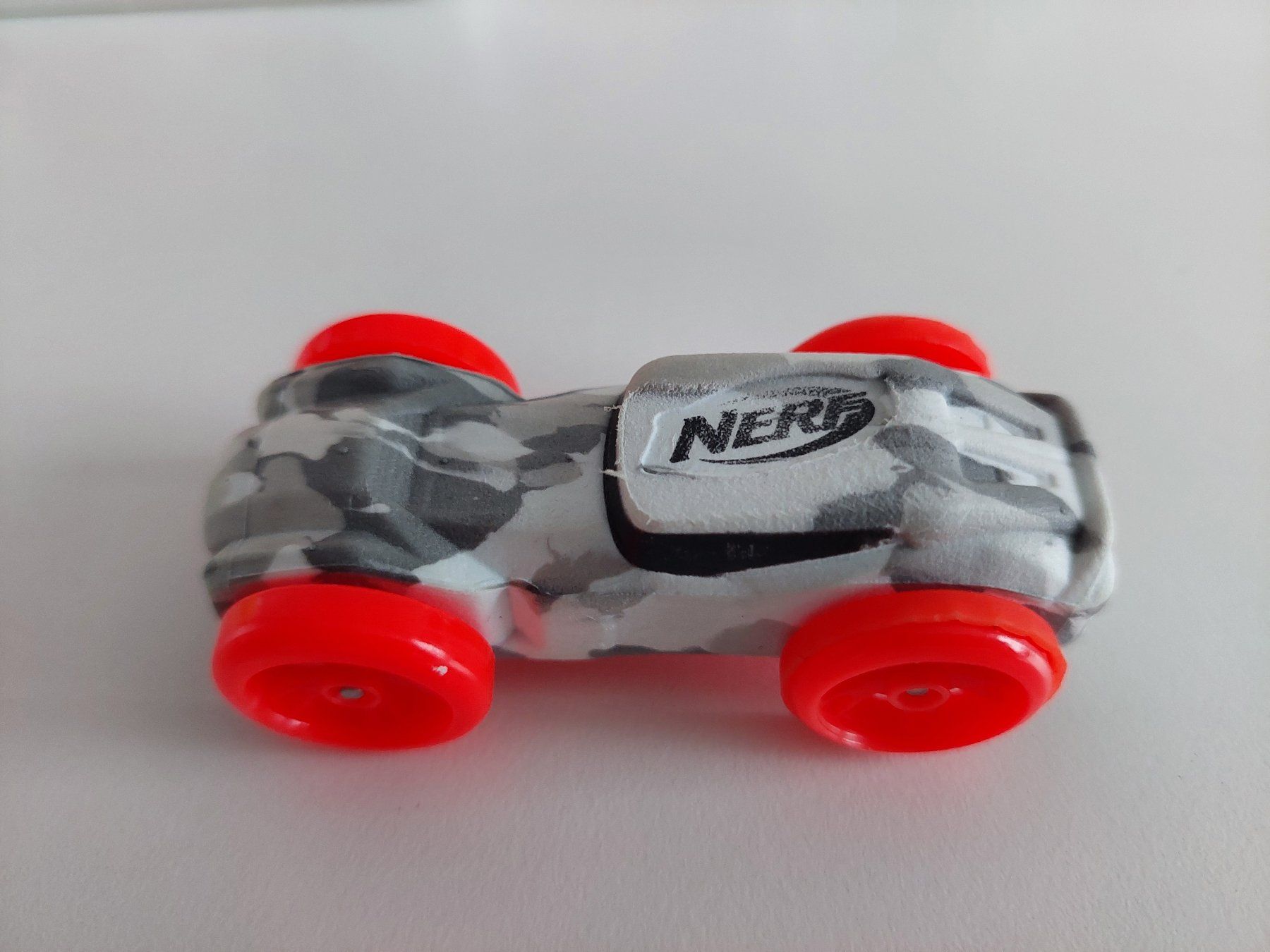 Hasbro Giocattoli: Hasbro Nerf Nitro AeroFury Ramp Rage / Car-Blasting Action – Usato da Zürich venduto da Lacoste06 3