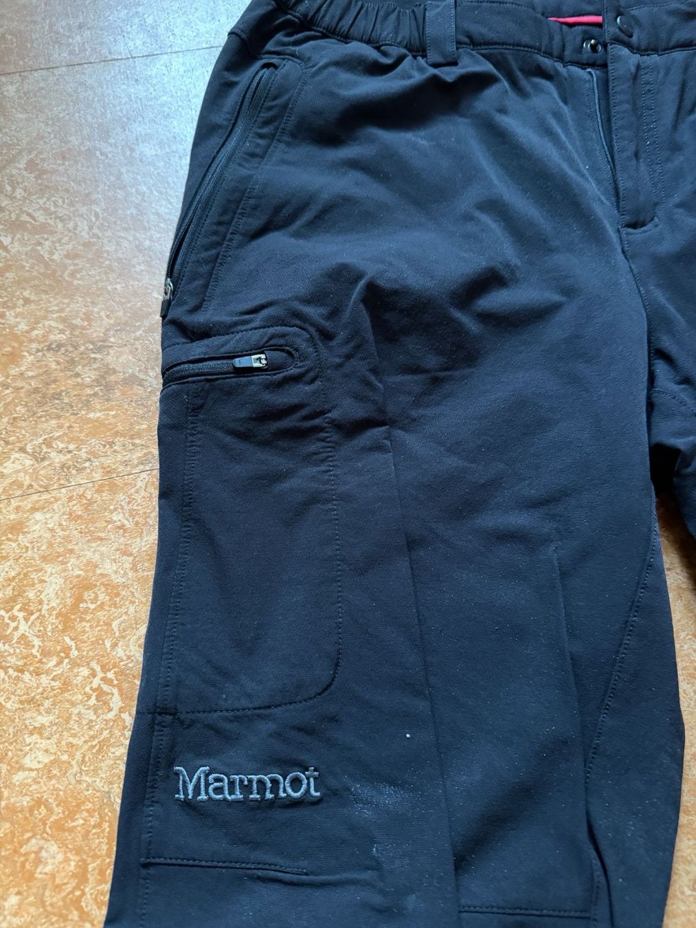 Pantaloni: Hose – Usato da Flawil venduto da Stella_3 3