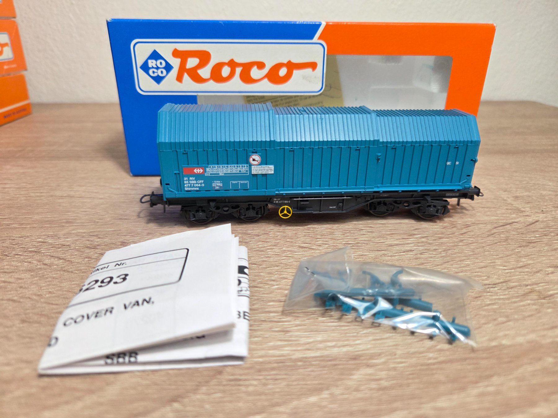 Roco Modellini di ferrovie: Roco 46293 Teleskophaubenwagen SBB H0 – Nuovo e nell'imballaggio originale da St-Aubin-Sauges venduto da Lo_Go 5