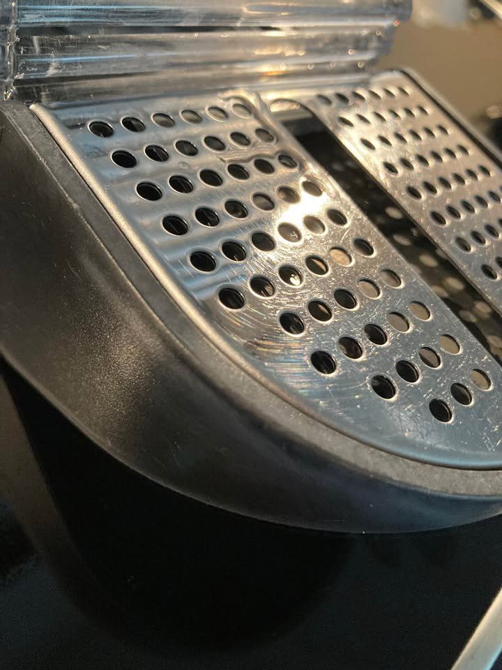 De'Longhi Macchine per caffè & Macchine per espresso: De‘Longhi Nespresso Pixie Kaffeemaschine – Usato da Rudolfstetten venduto da Stellina1975 3
