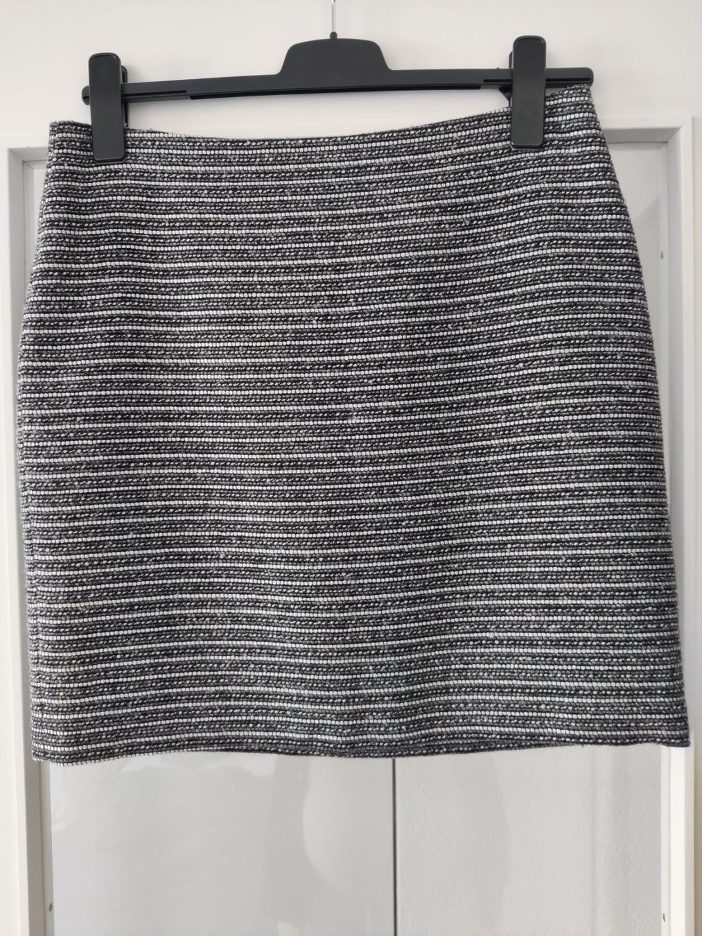Esprit Gonne: Knielanger Rock (Esprit) – Usato da Basel venduto da vel_w2tr
