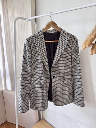 Stylish P.A.R.O.S.H Houndstooth Blazer - Size M