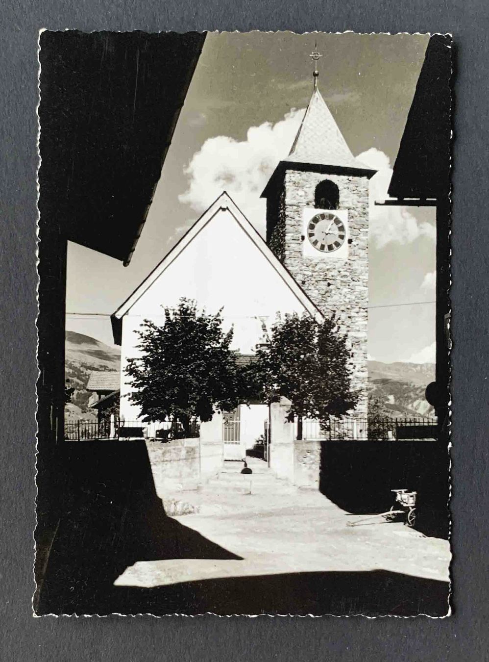 Cartoline postali: AK Tschiertschen GR Pension Central – Usato da Goldau venduto da artelier1