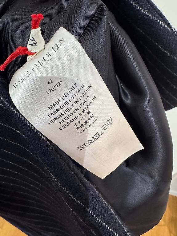 Alexander Mcqueen Giacche: ALEXANDER MCQUEEN BLAZER – Nuovo (secondo la descrizione) da Schwyz venduto da bofb 5